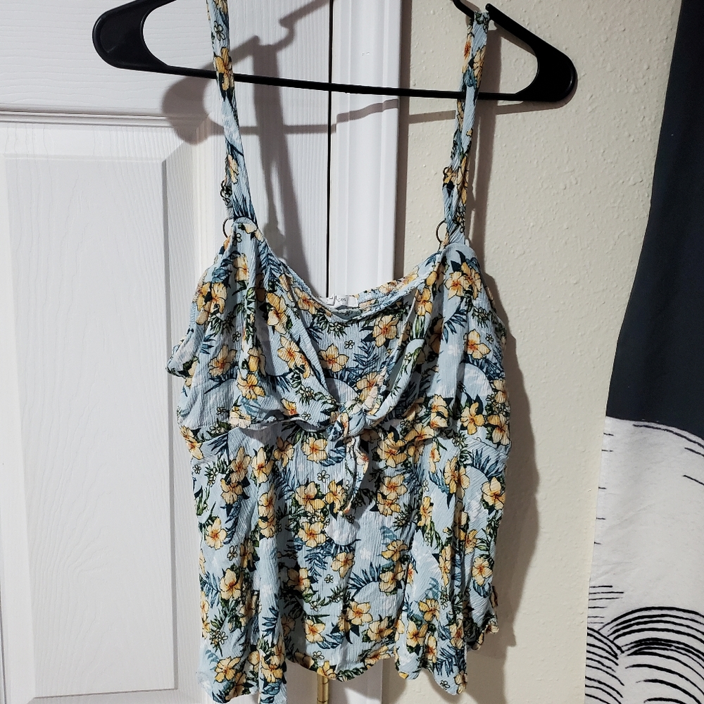 Maurices Crop Tank